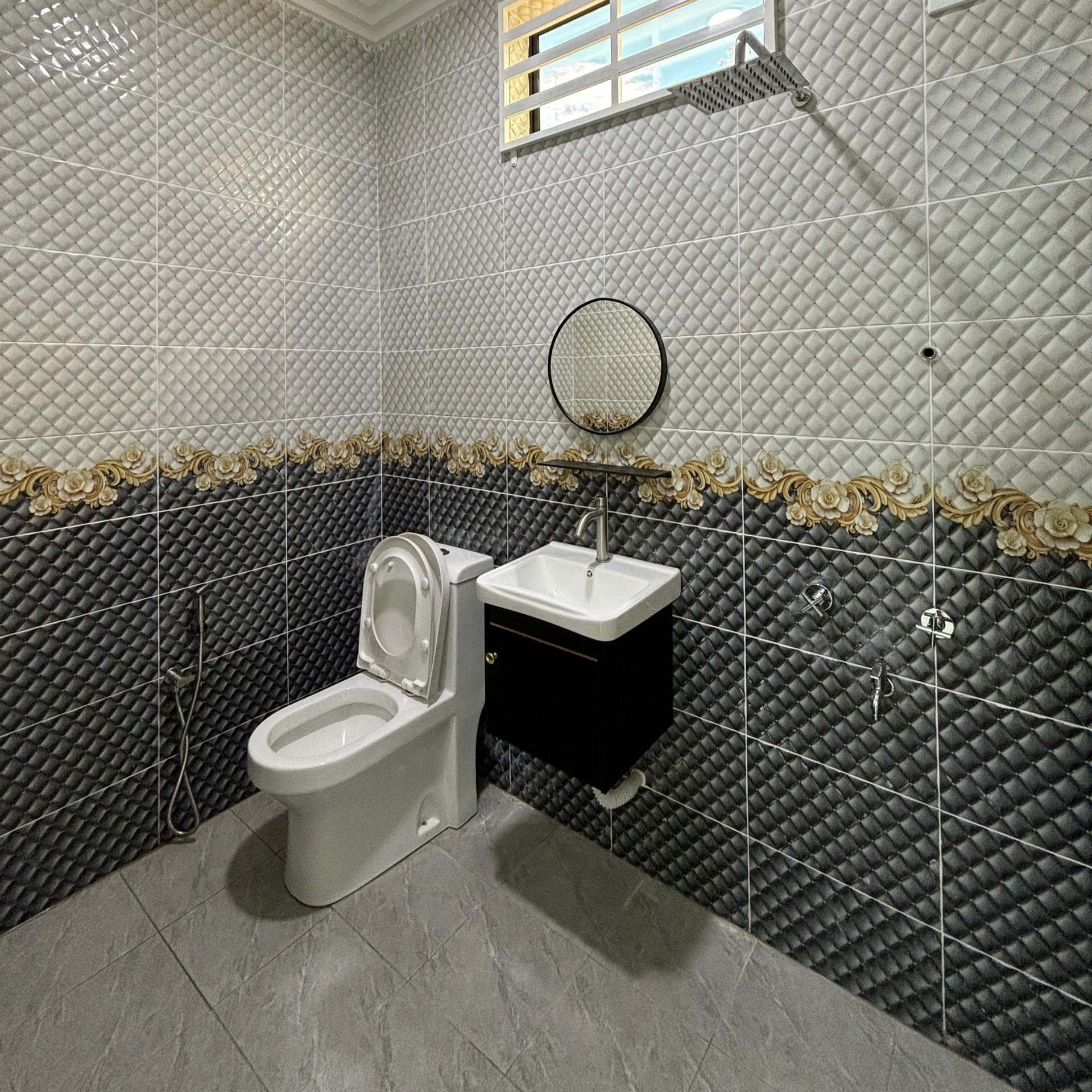 706846e1-c975-45eb-9a5b-112e5e7d5436