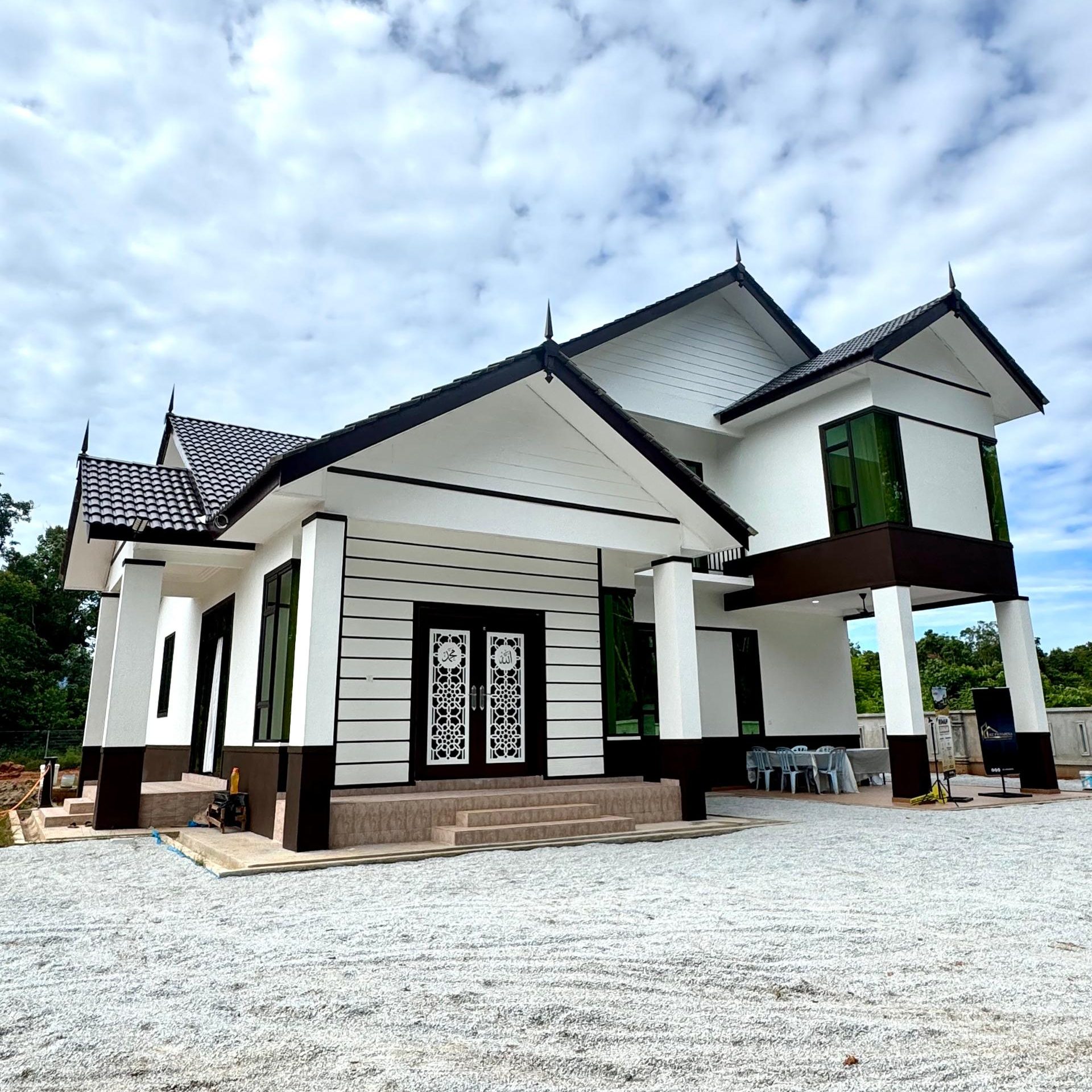 WhatsApp Image 2025-11-02 at 10.34.13 AM